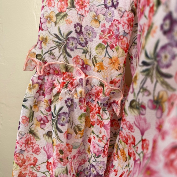 Zara | Chiffon Micro Ditsy Floral Peplum Bell Sleeve Lightweight Summer Blouse - Picture 7 of 15